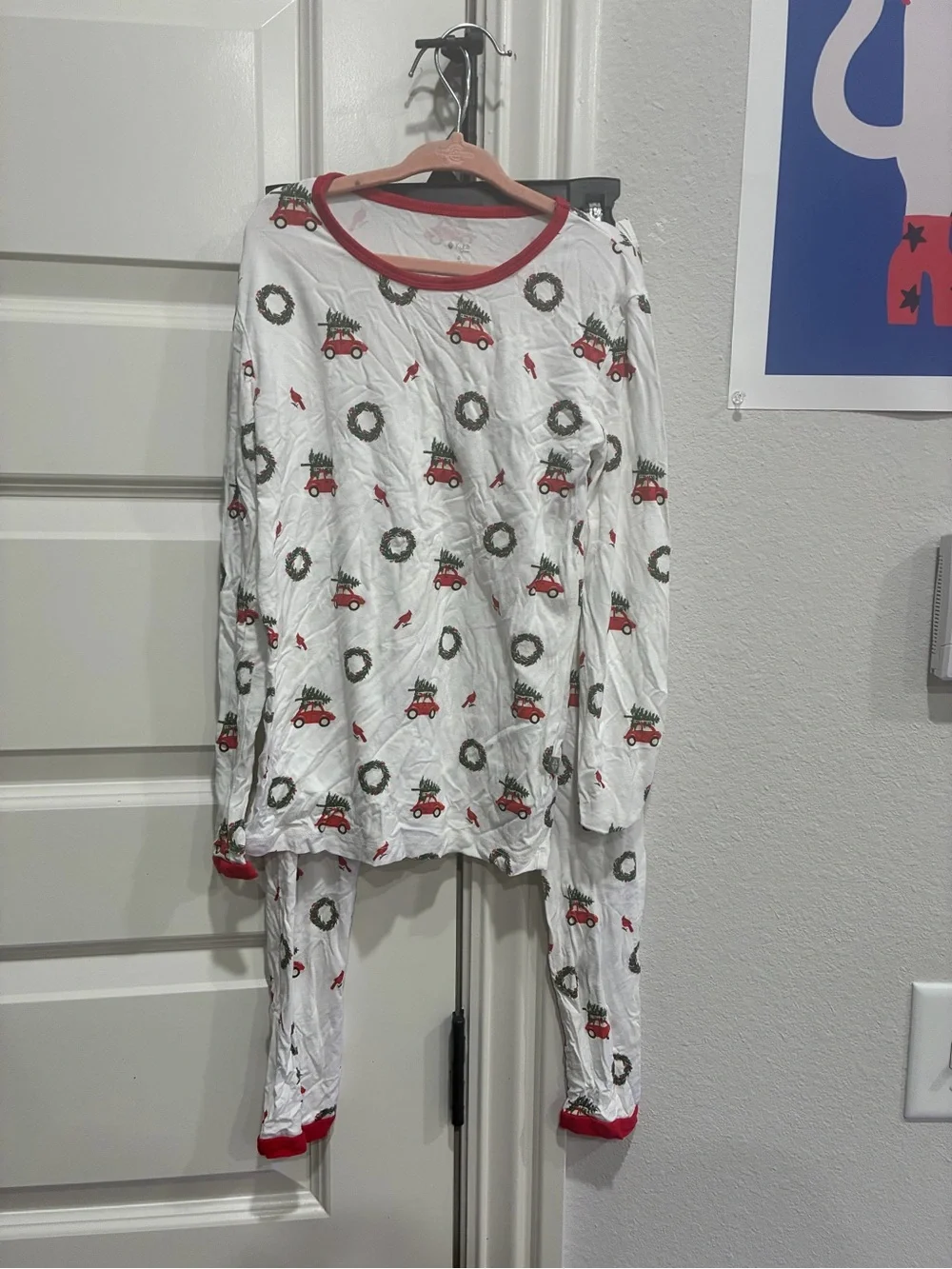 Kyte BABY White Pajama Set with Red Trim and Green Wreaths